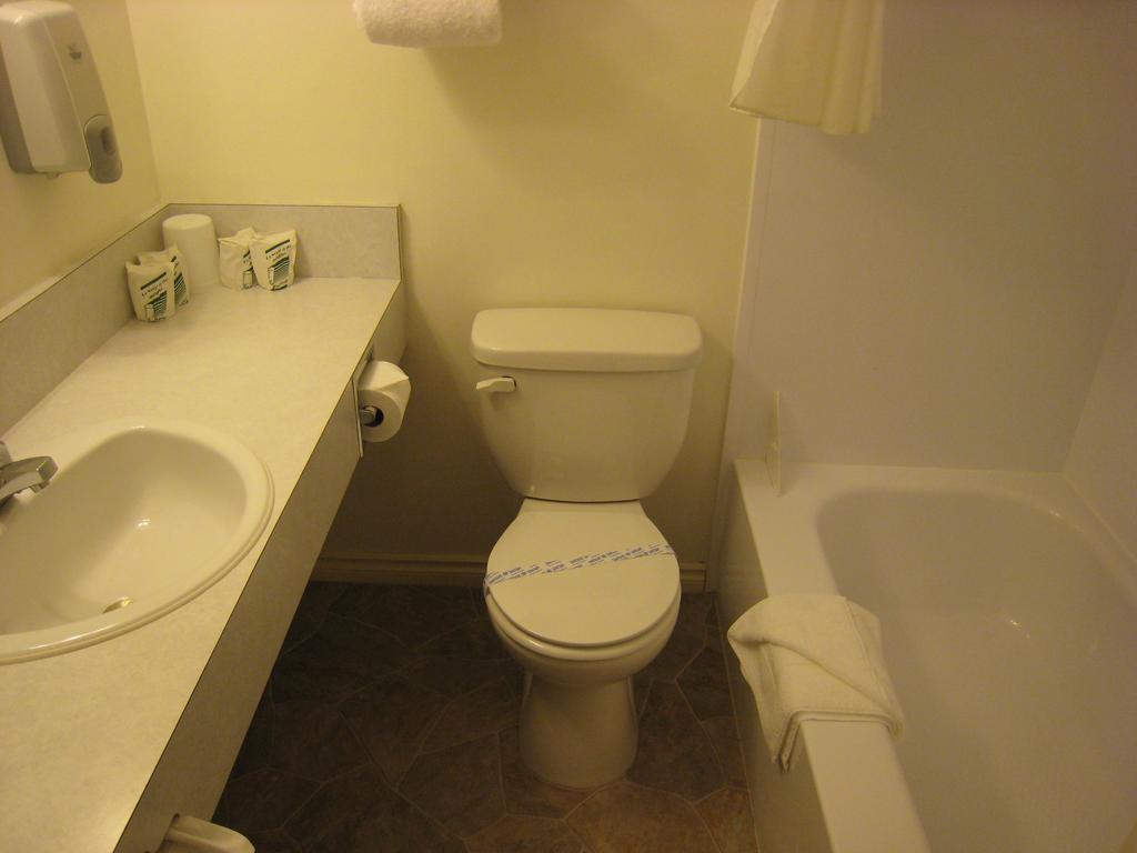 Downtowner Motor Inn Creston Quarto foto