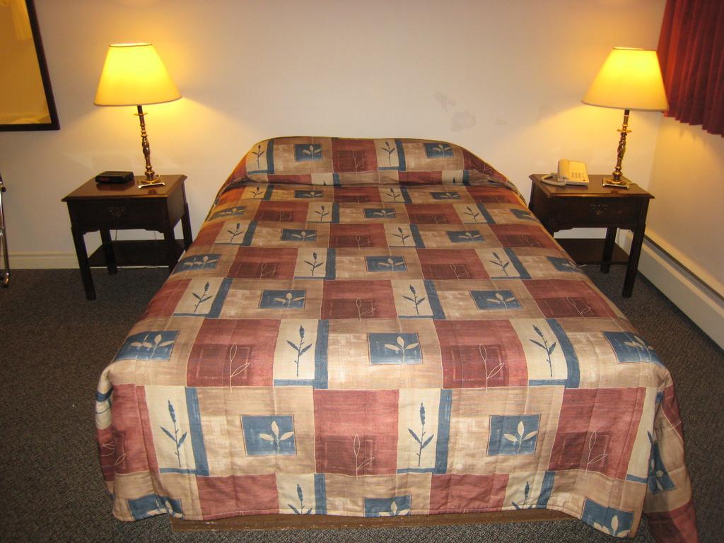 Downtowner Motor Inn Creston Quarto foto