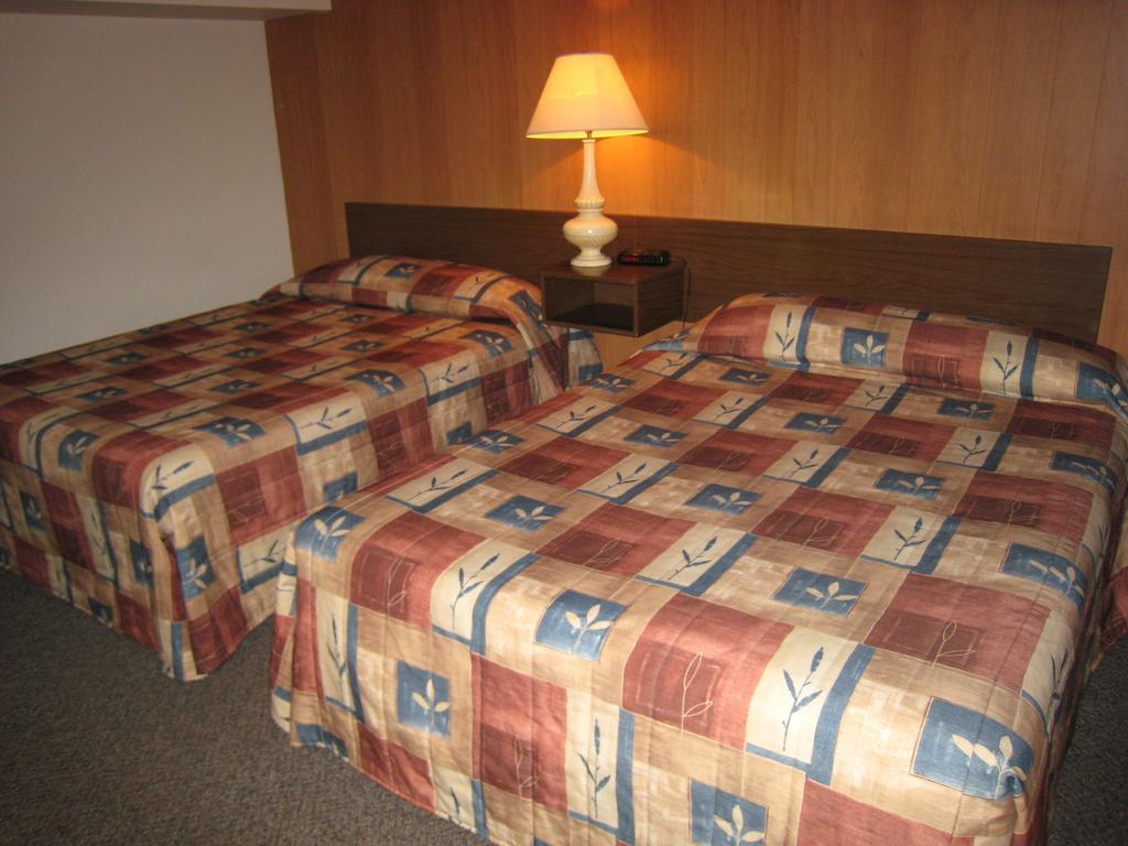 Downtowner Motor Inn Creston Quarto foto