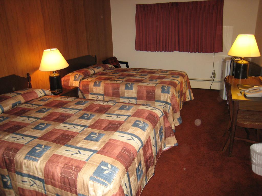 Downtowner Motor Inn Creston Quarto foto